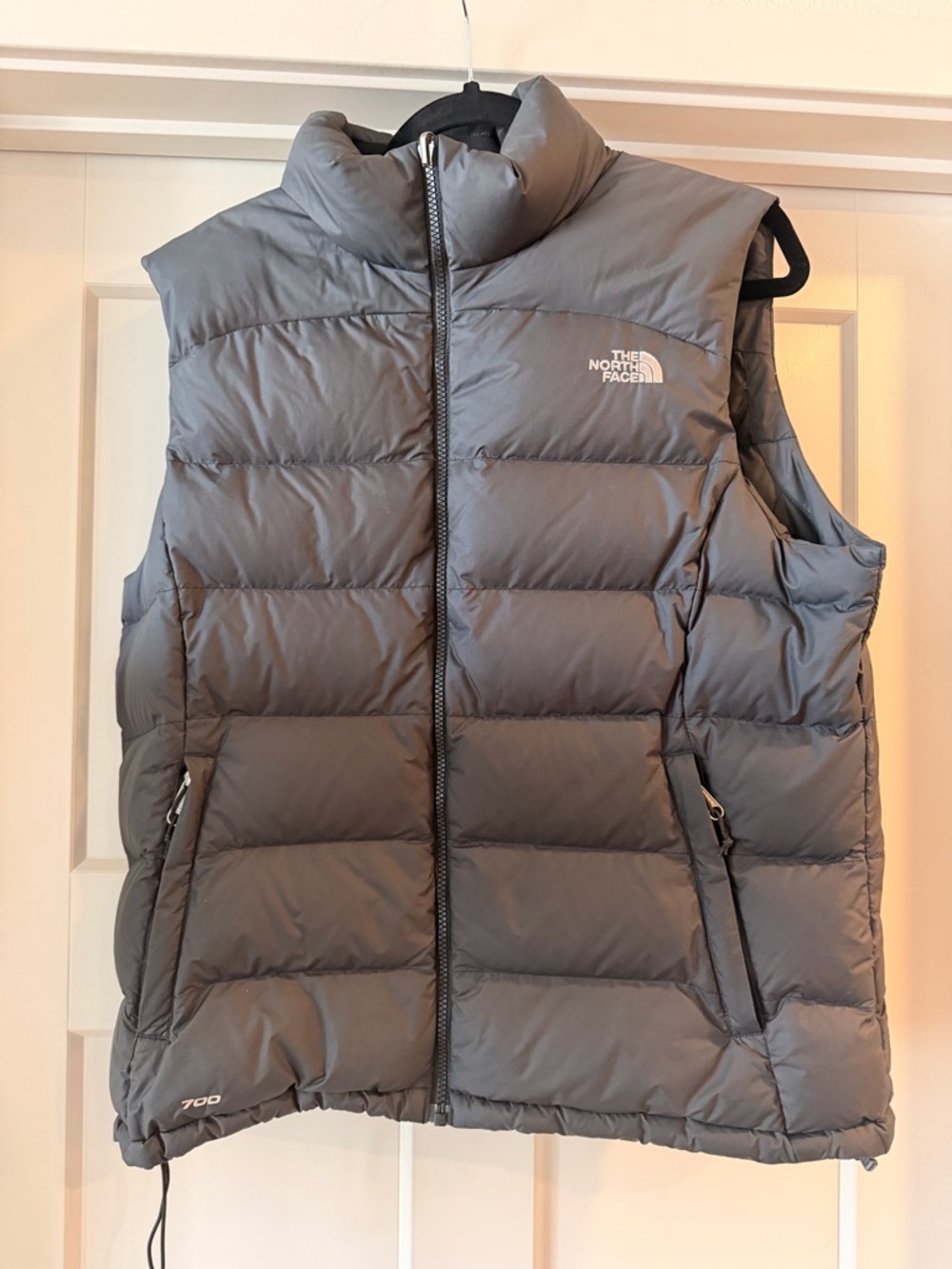 The North Face 700 Black Puffer Vest